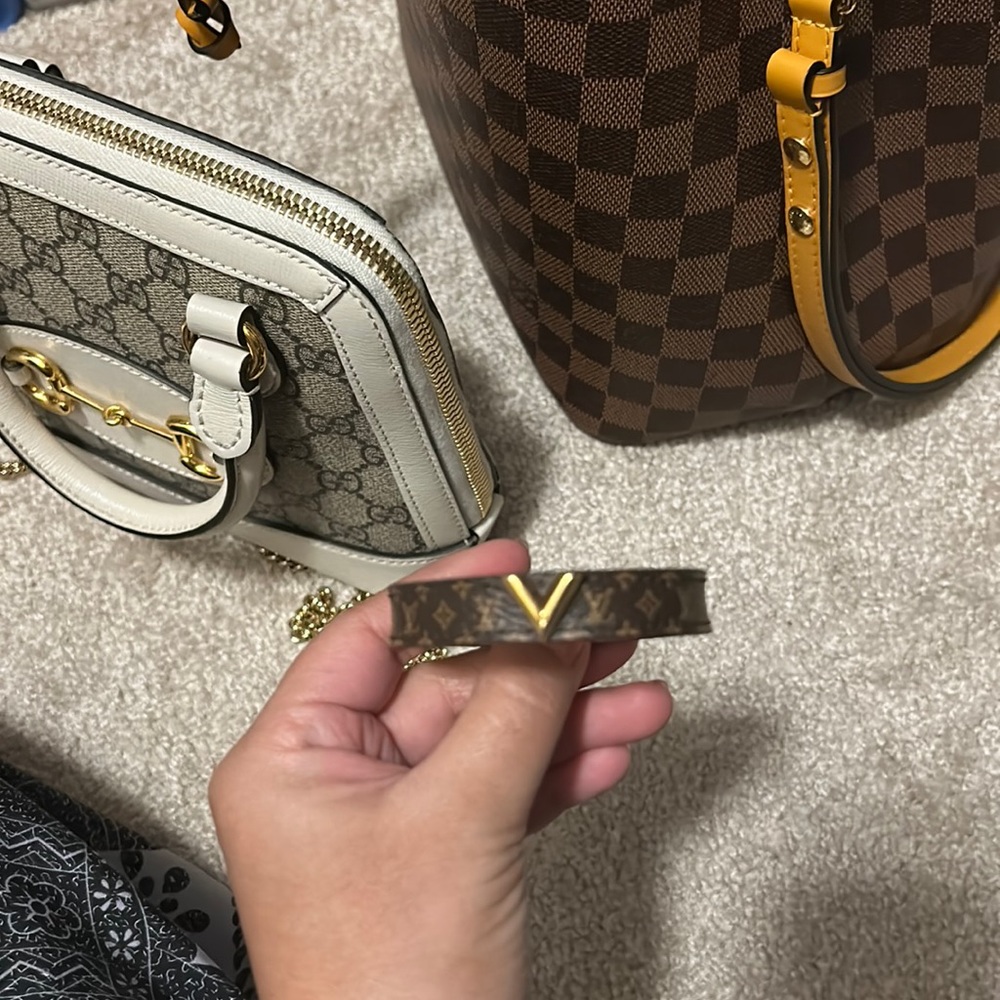 Authentic LV V Bracelet